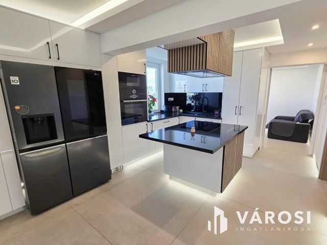 EGYETEMHEZ közel 70 m²-es SZUPER LAKÁS KIADÓ DEBRECENBEN!